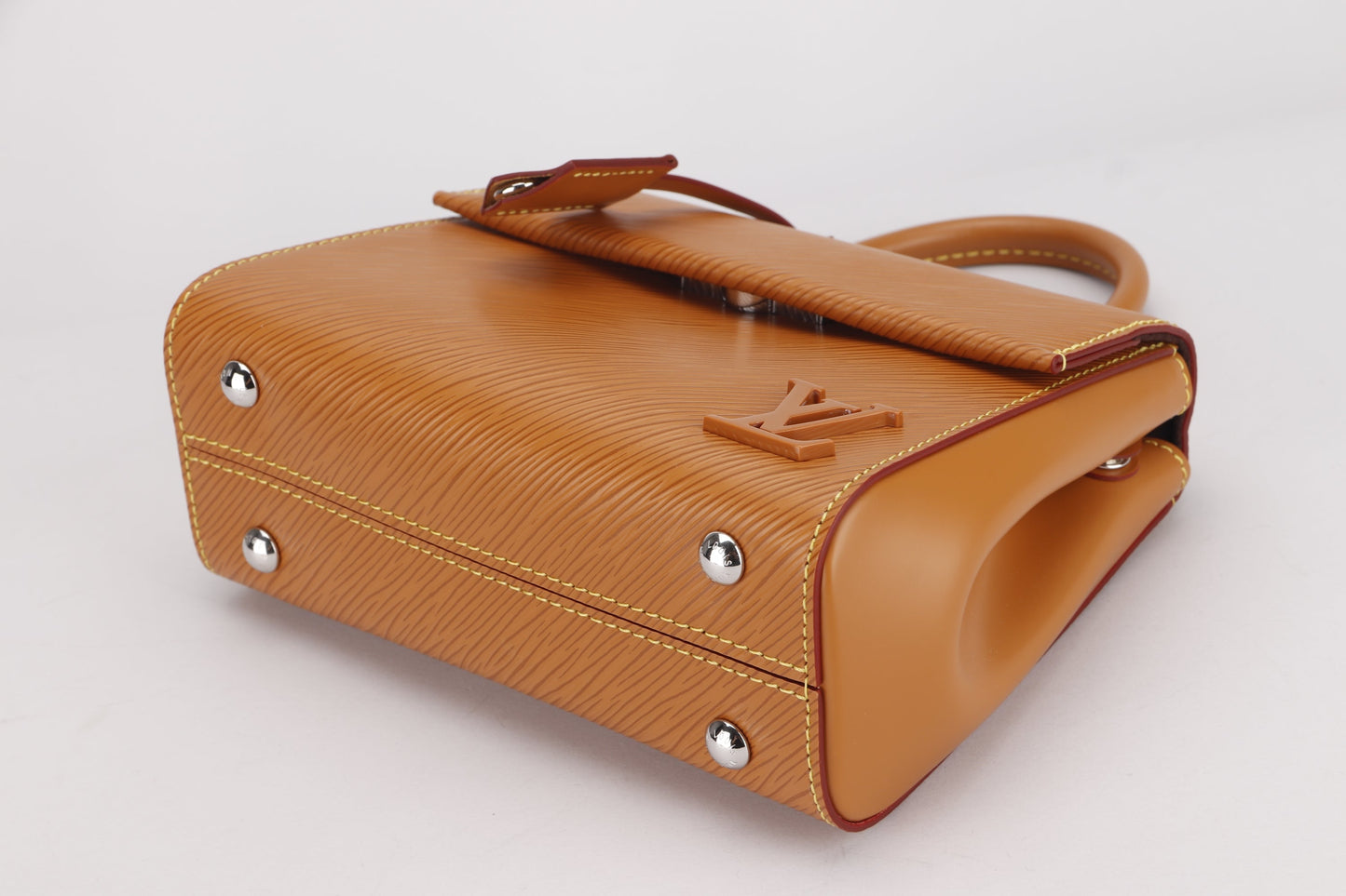 LOUIS VUITTON M58931 CLUNY MINI, GOLD MIEL EPI LEATHER, WITH STRAP, DUST COVER & BOX