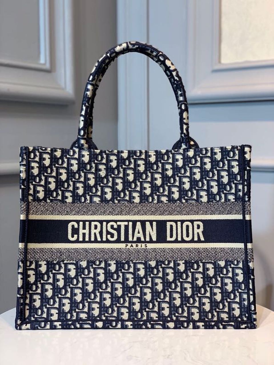Metop Qualityum Book By Maria Blue Book Tote Bag