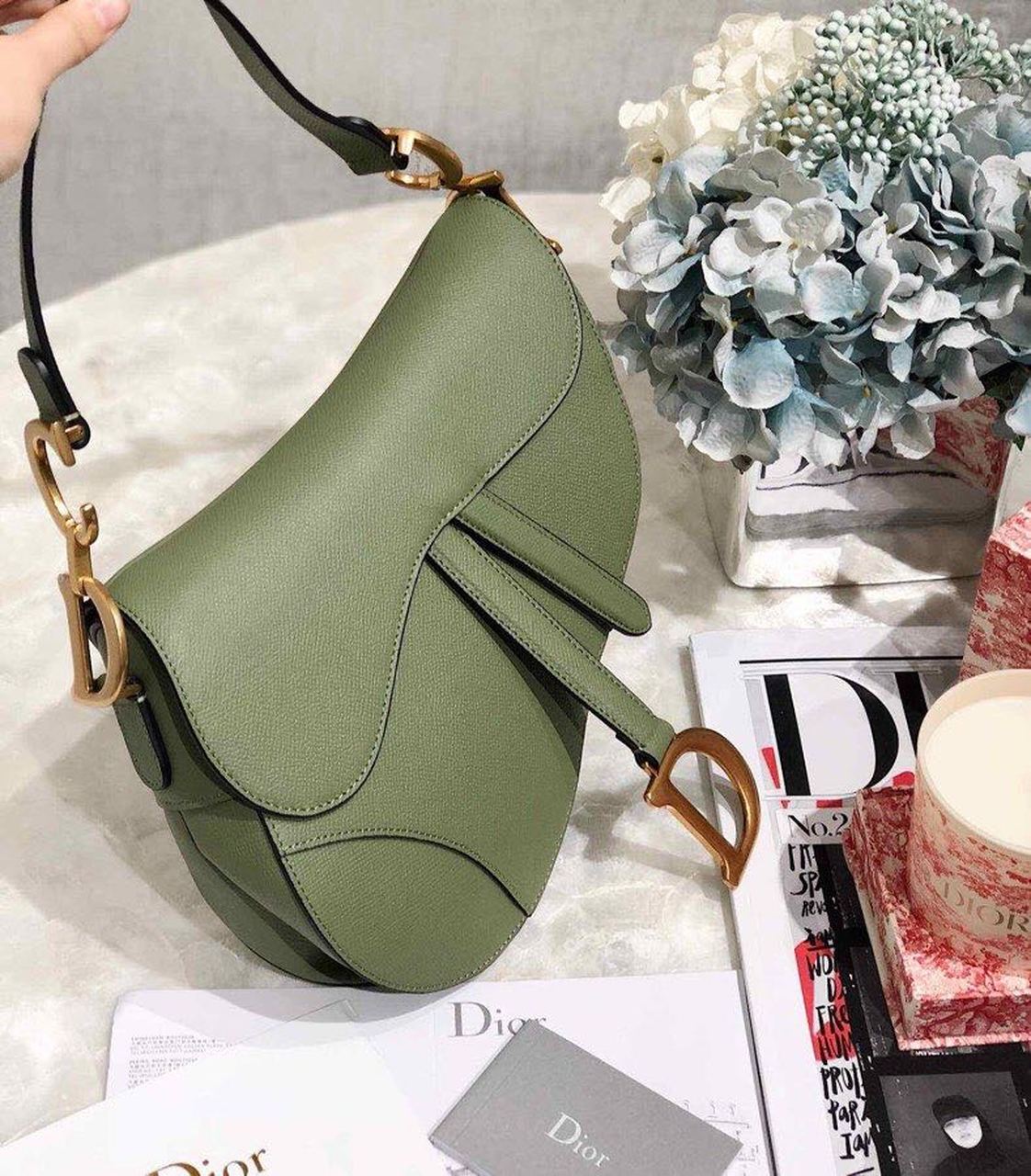 Cedar Grained Saddle Toned Hardware Canvas Green Gold Travel Bag