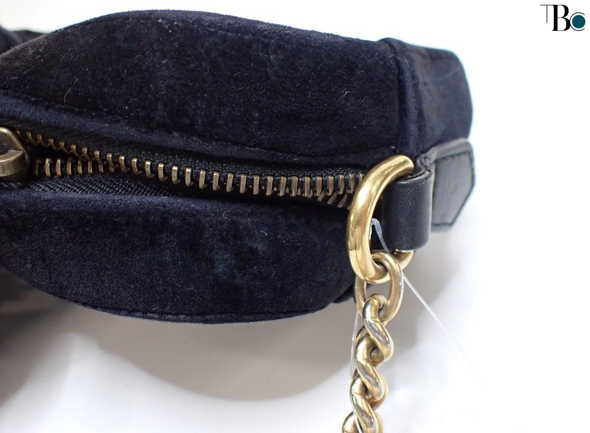 Gucci Gg Marmont Flap Bag Crystal Embellished Matelasse Velvet Black Velvet Shoulder Bag Bag