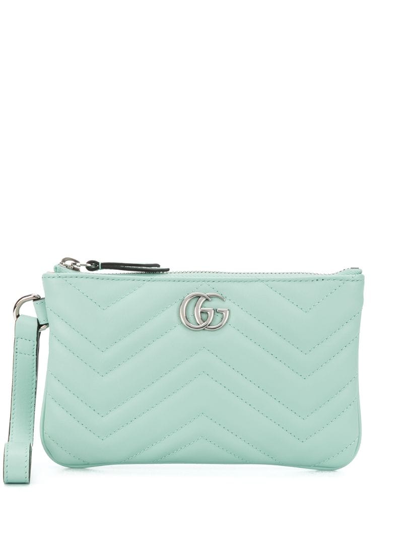 Gucci - quilted logo plaque pouch - women - Calf Leather - One Size - Green