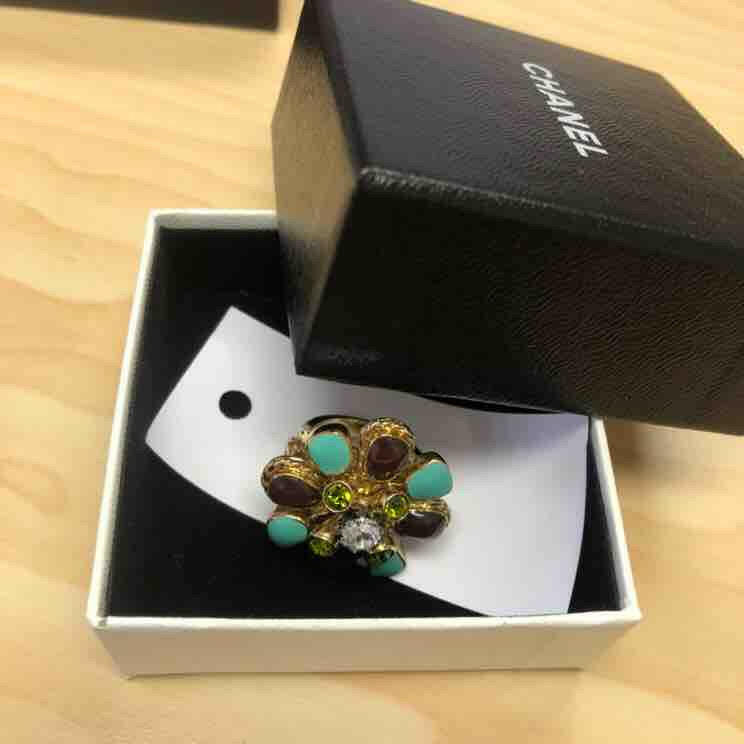 Chanel   Floral Ring with Box - Size .-, Gold Green Brown Flower Design
