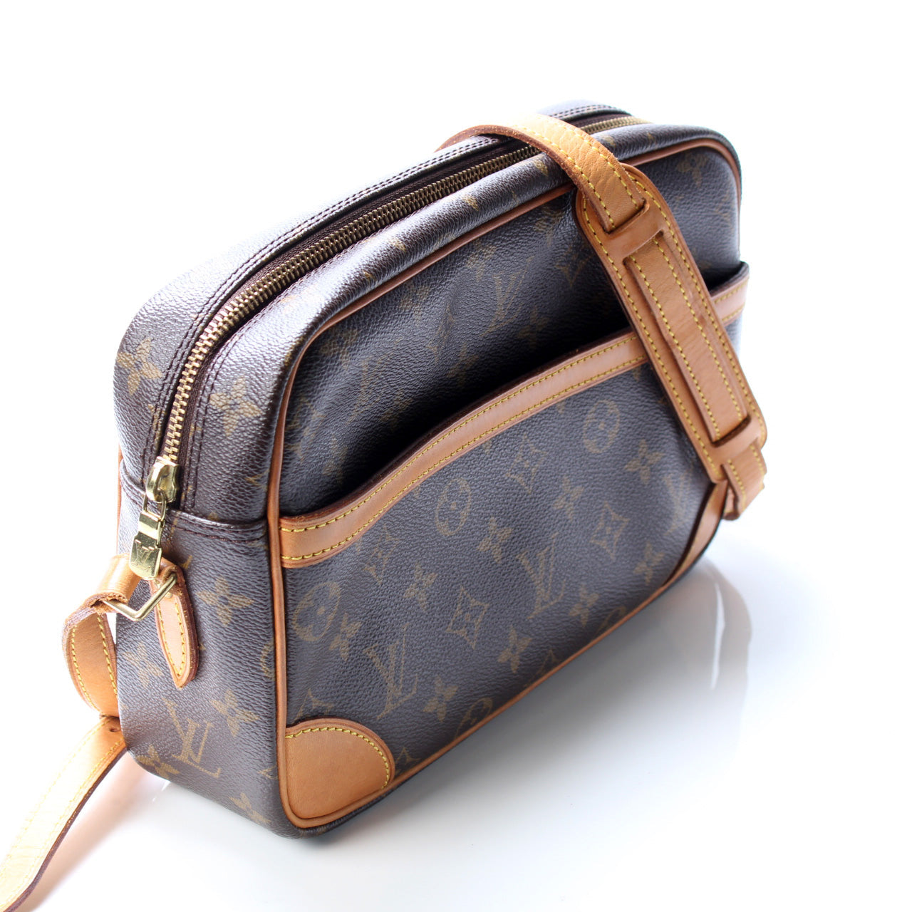 Louis Vuitton Trocadero 27 Monogram Handbag