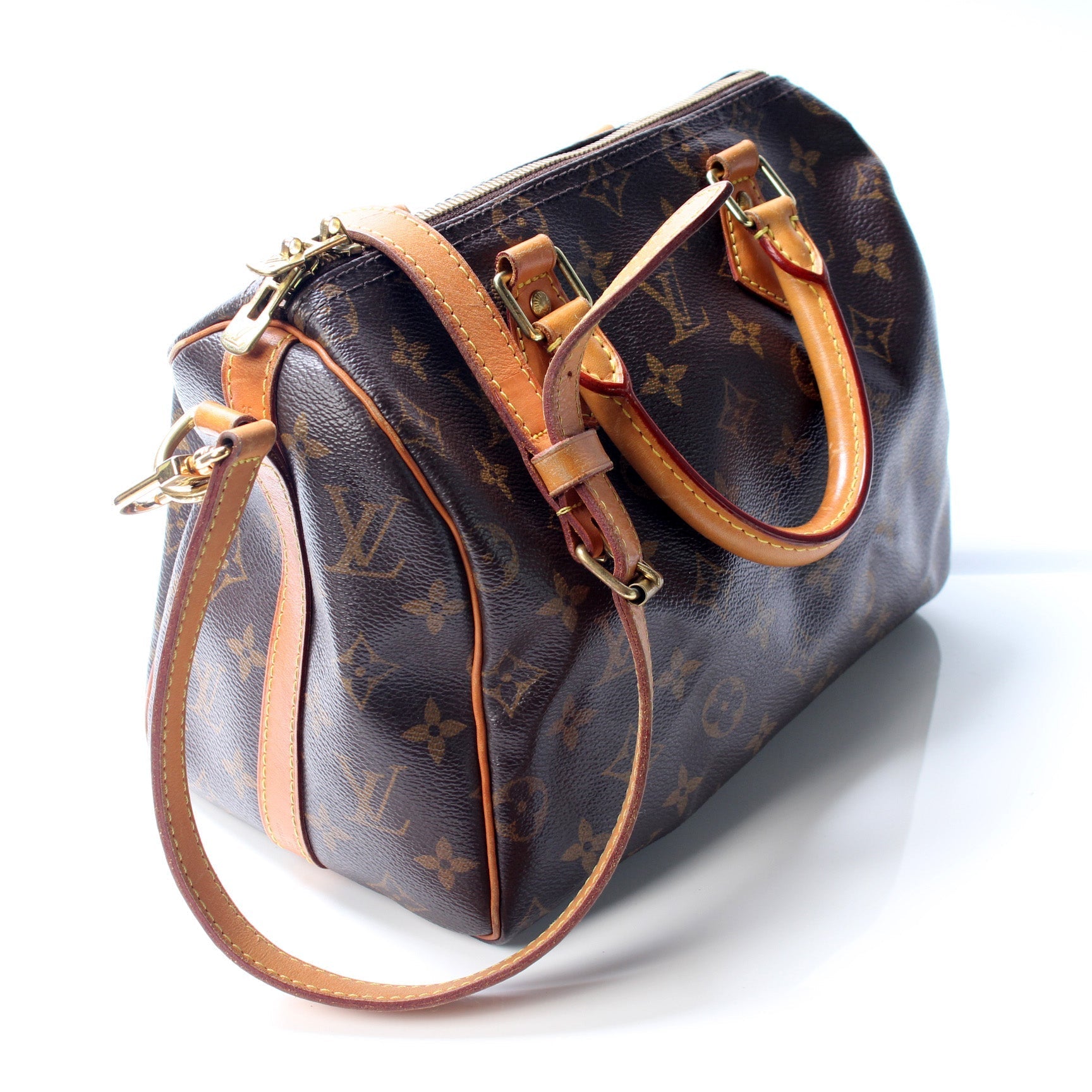 Louis Vuitton Speedy 25 Bandouliere Monogram Handbag