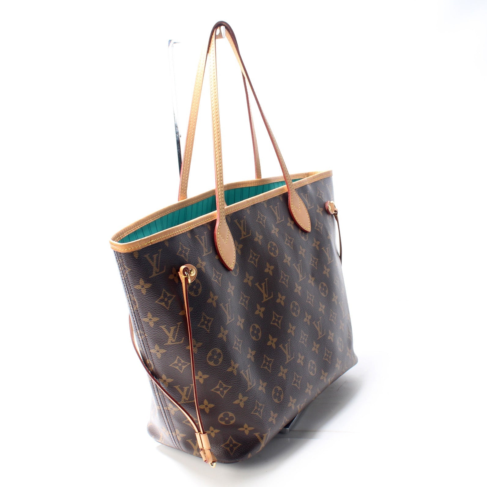 Louis Vuitton Neverfull MM V Tote Bag