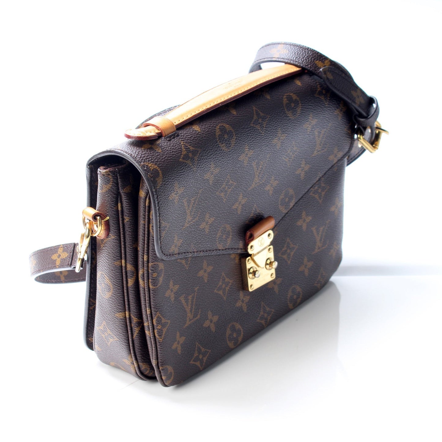 Louis Vuitton Pochette Metis Monogram Clutch Bag Monogram 10