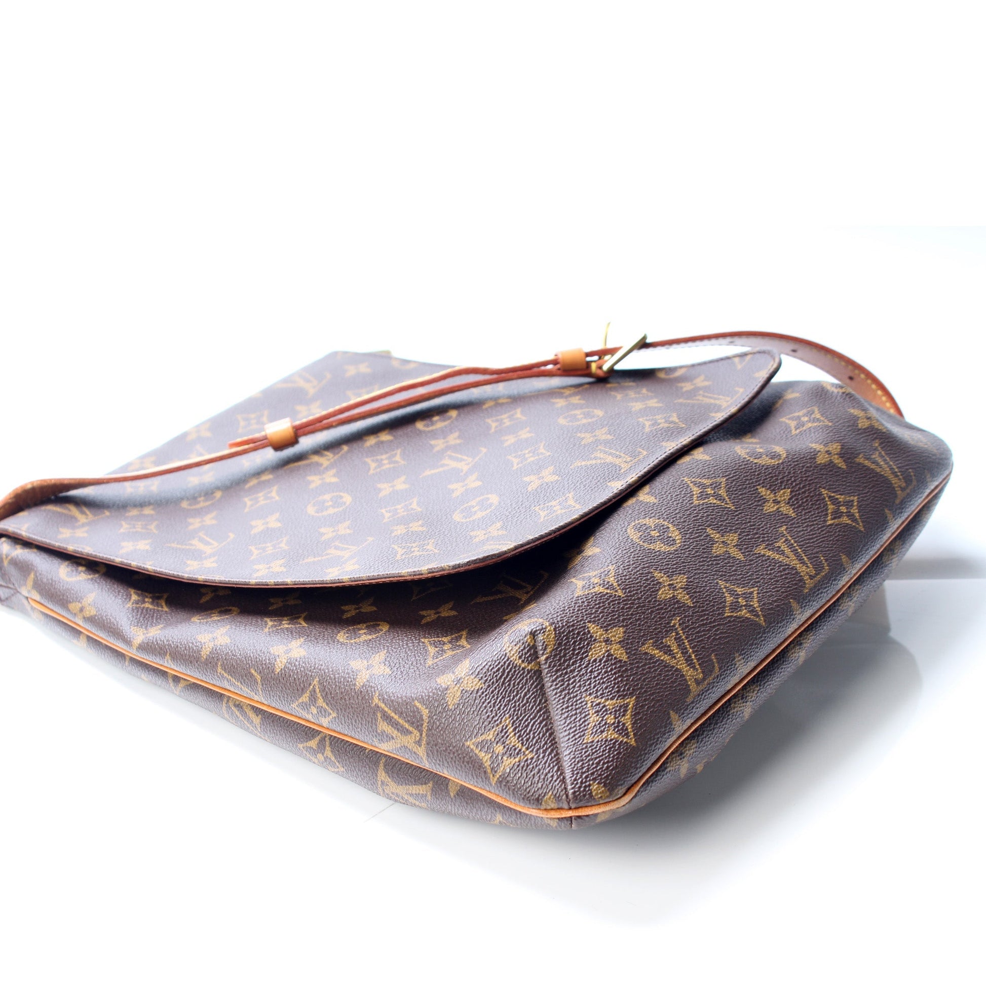 Louis Vuitton Mussette Messenger Monogram Crossbody Bag