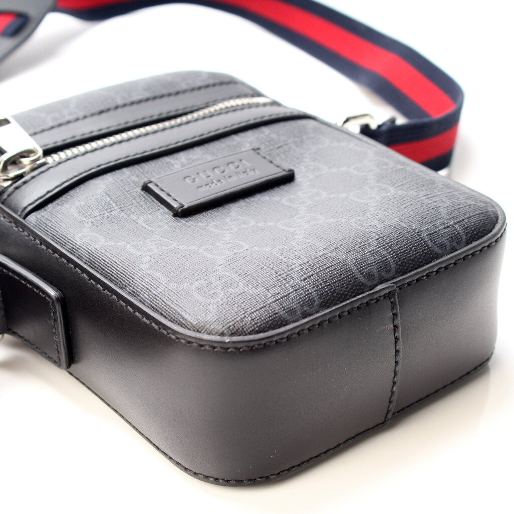 Gucci Supreme Messenger Bag Travel Bag Supreme Messenger