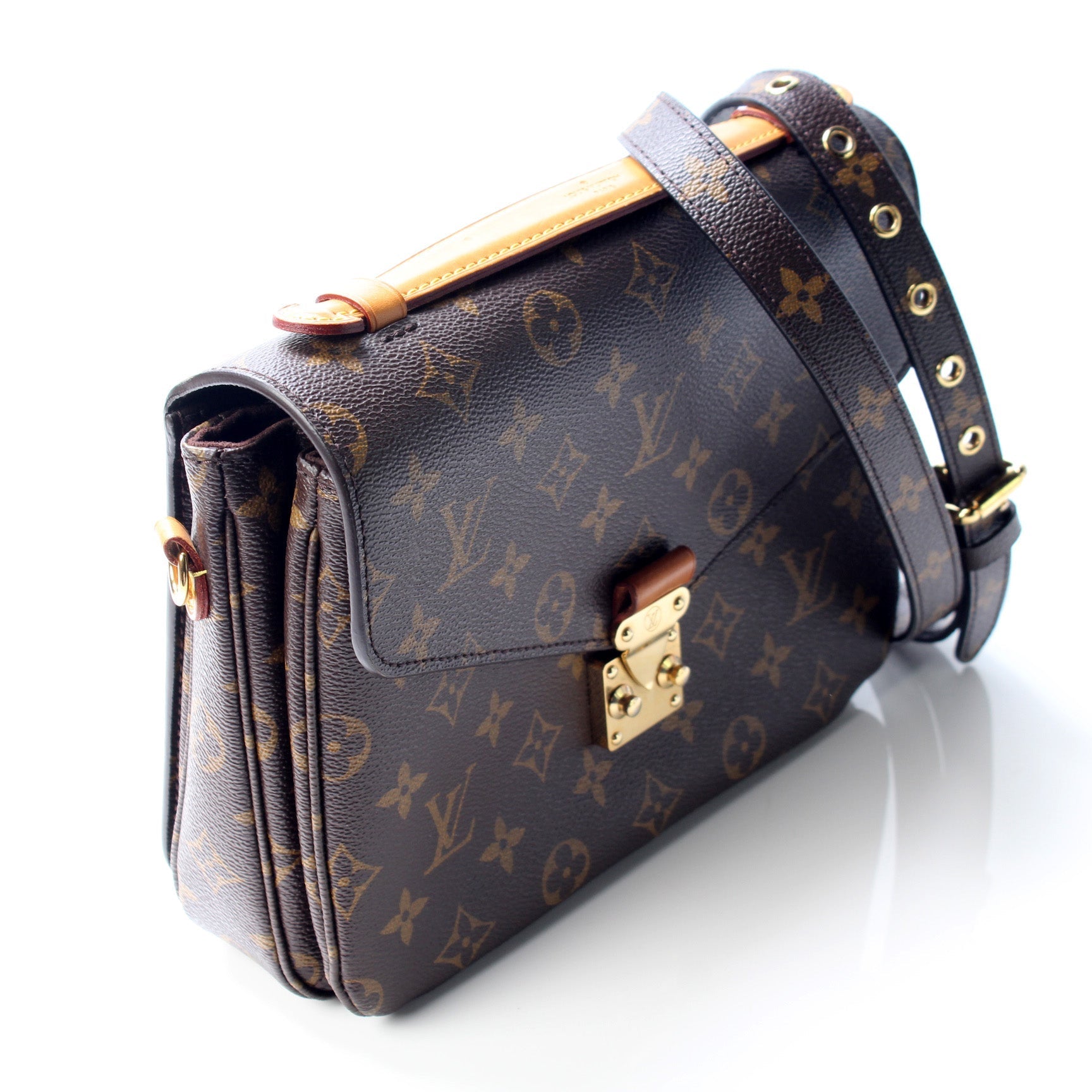 Louis Vuitton Pochette Metis Monogram Clutch Bag Monogram 11