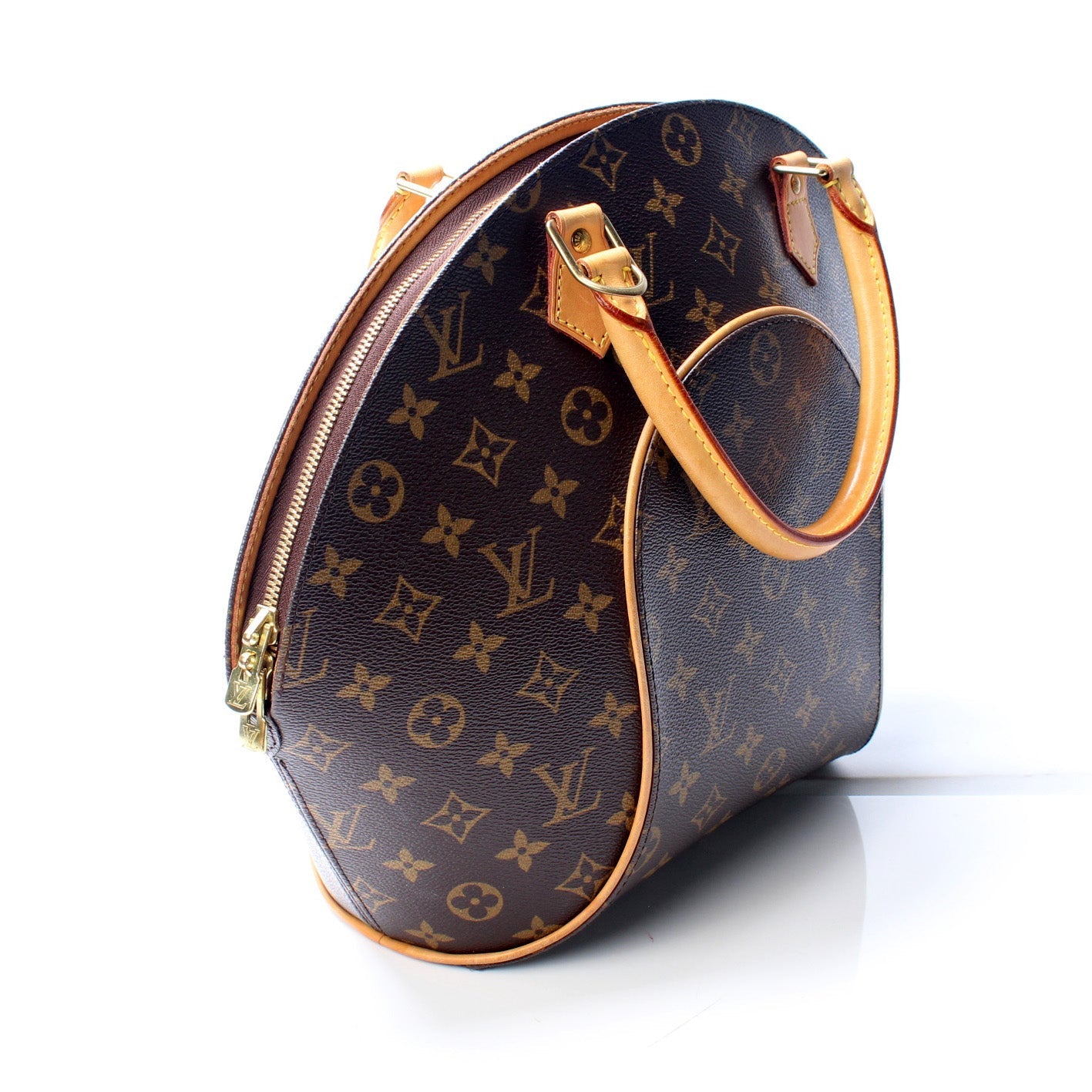 Louis Vuitton Ellipse MM Monogram Handbag