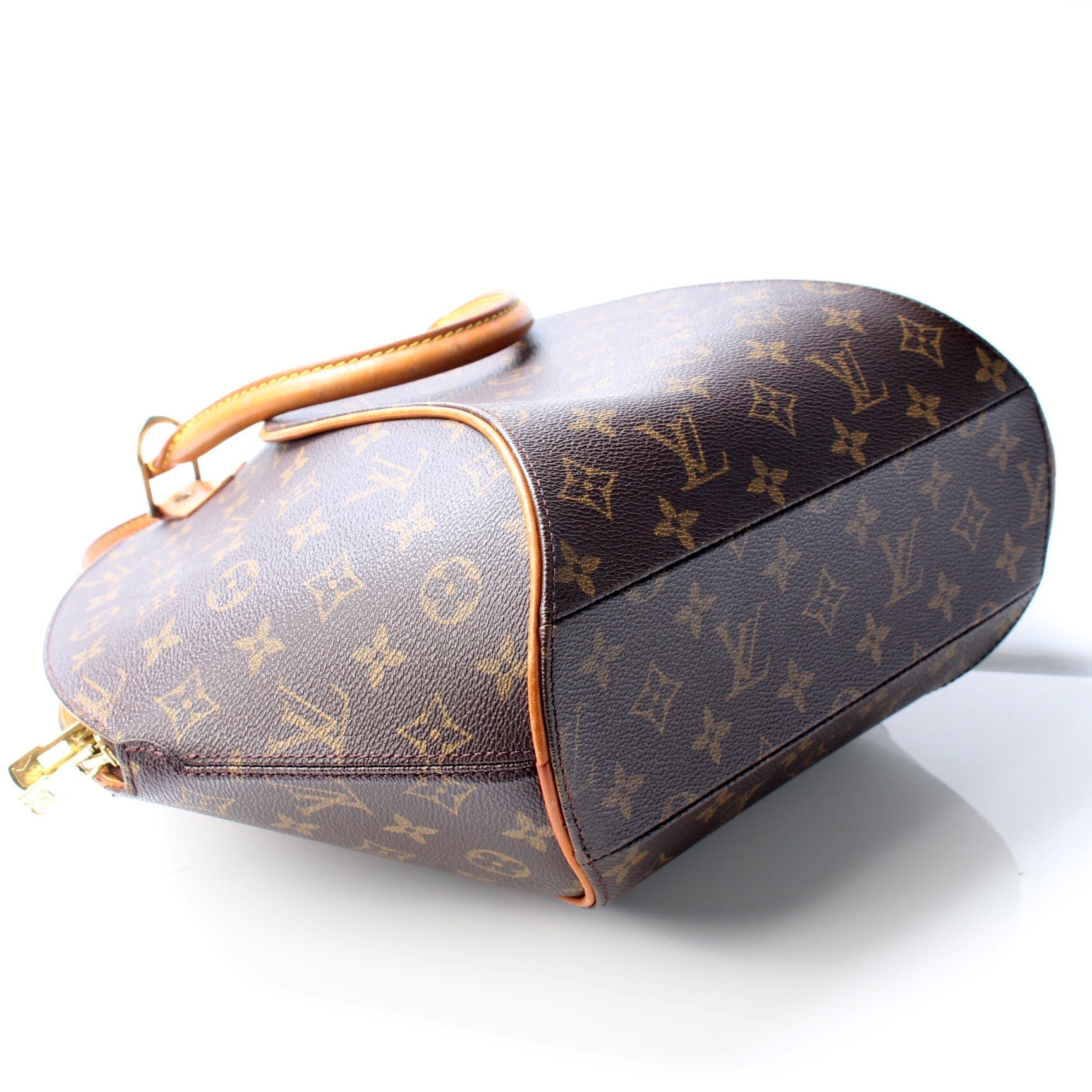 Louis Vuitton Ellipse MM Monogram Handbag Monogram 9