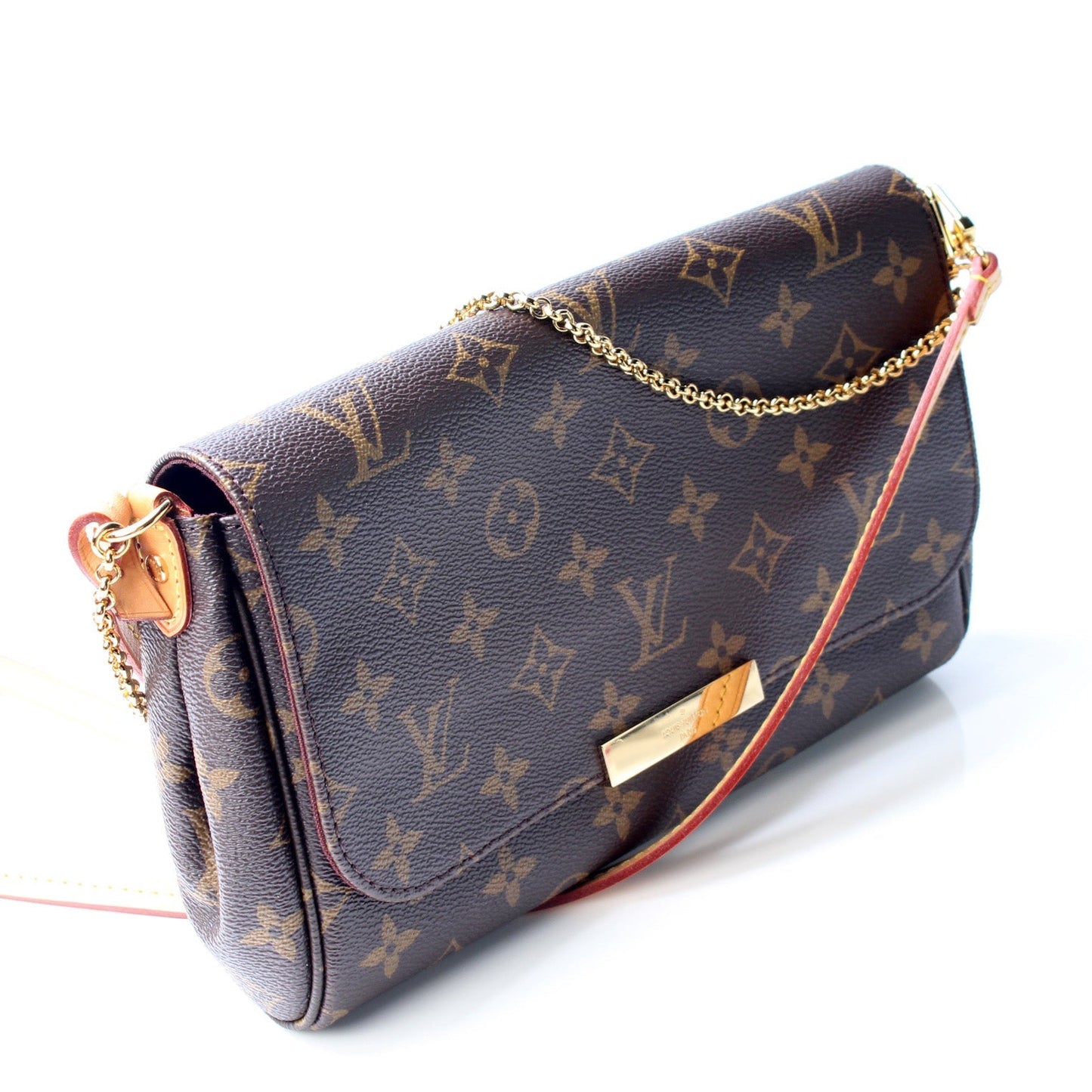 Louis Vuitton Favorite MM Monogram Handbag Monogram 8