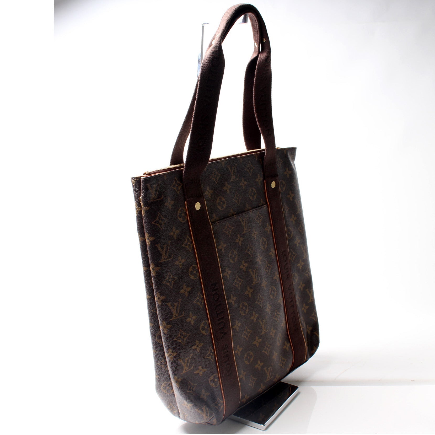 Louis Vuitton Cabas BeauBourg Monogram Handbag