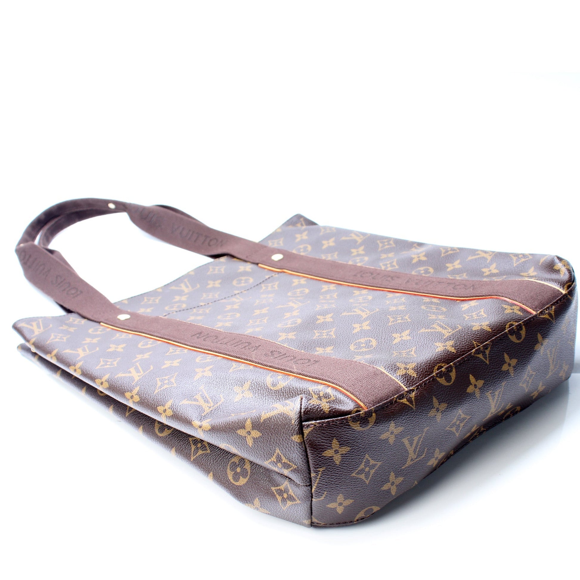 Louis Vuitton Cabas BeauBourg Monogram Handbag