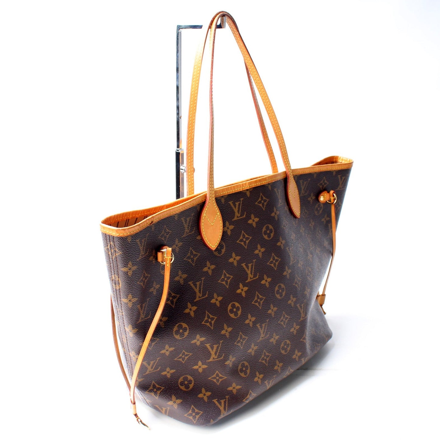Louis Vuitton Neverfull MM Monogram Tote Bag Monogram 37
