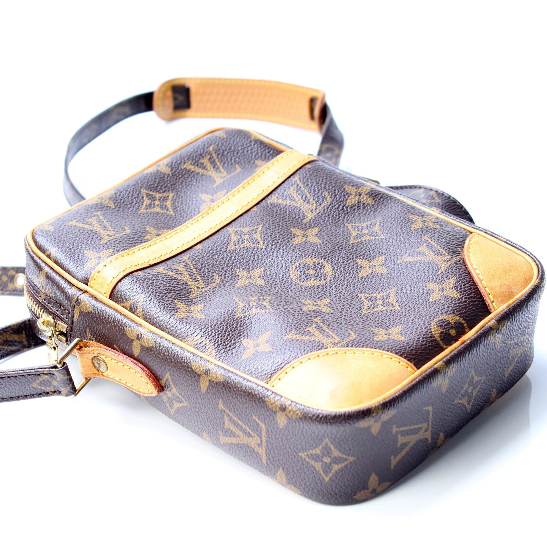 Louis Vuitton Danube Monogram Handbag Monogram 10