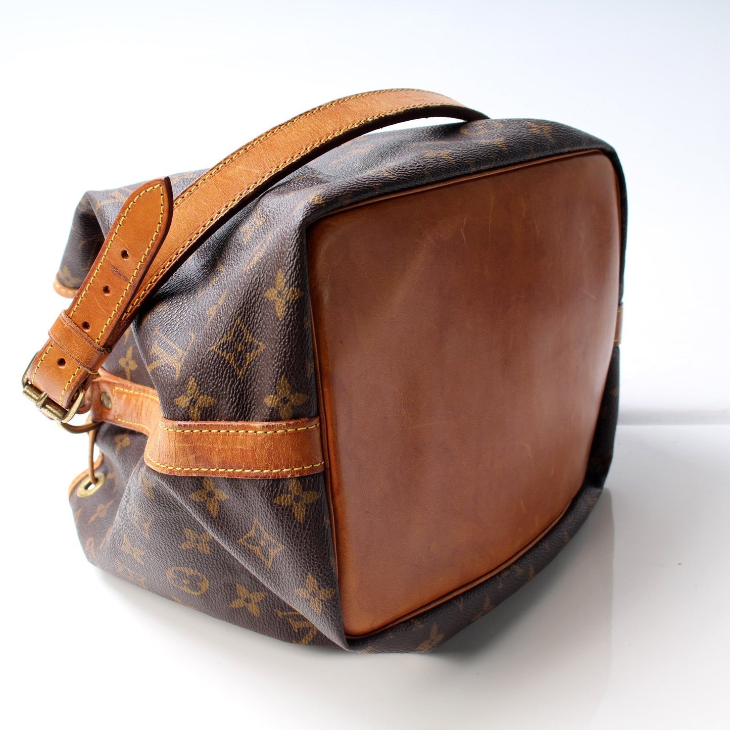 Louis Vuitton Noe Petit Monogram Handbag Petit Monogram