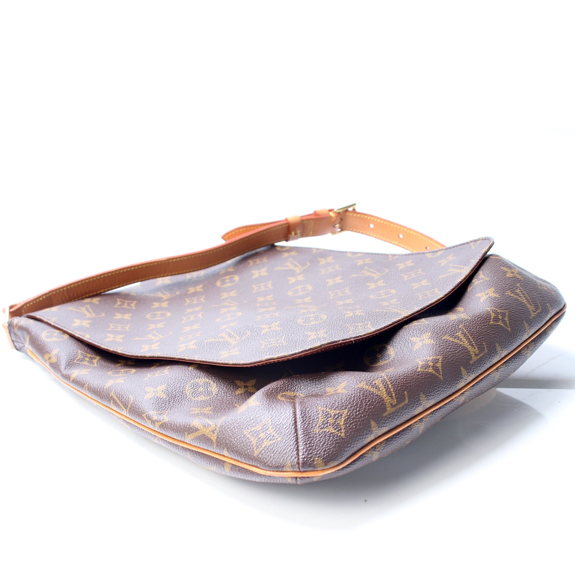 Louis Vuitton M tte Messenger Monogram Crossbody Bag Monogram 18
