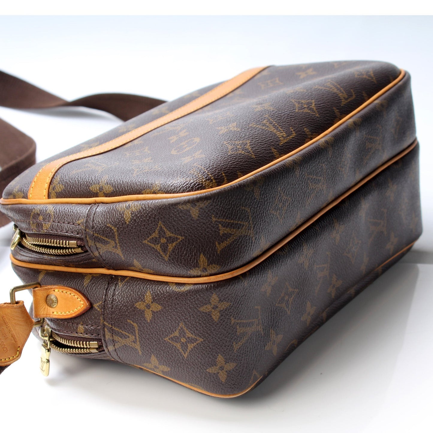 Louis Vuitton Reporter Monogram PM Handbag Monogram 4