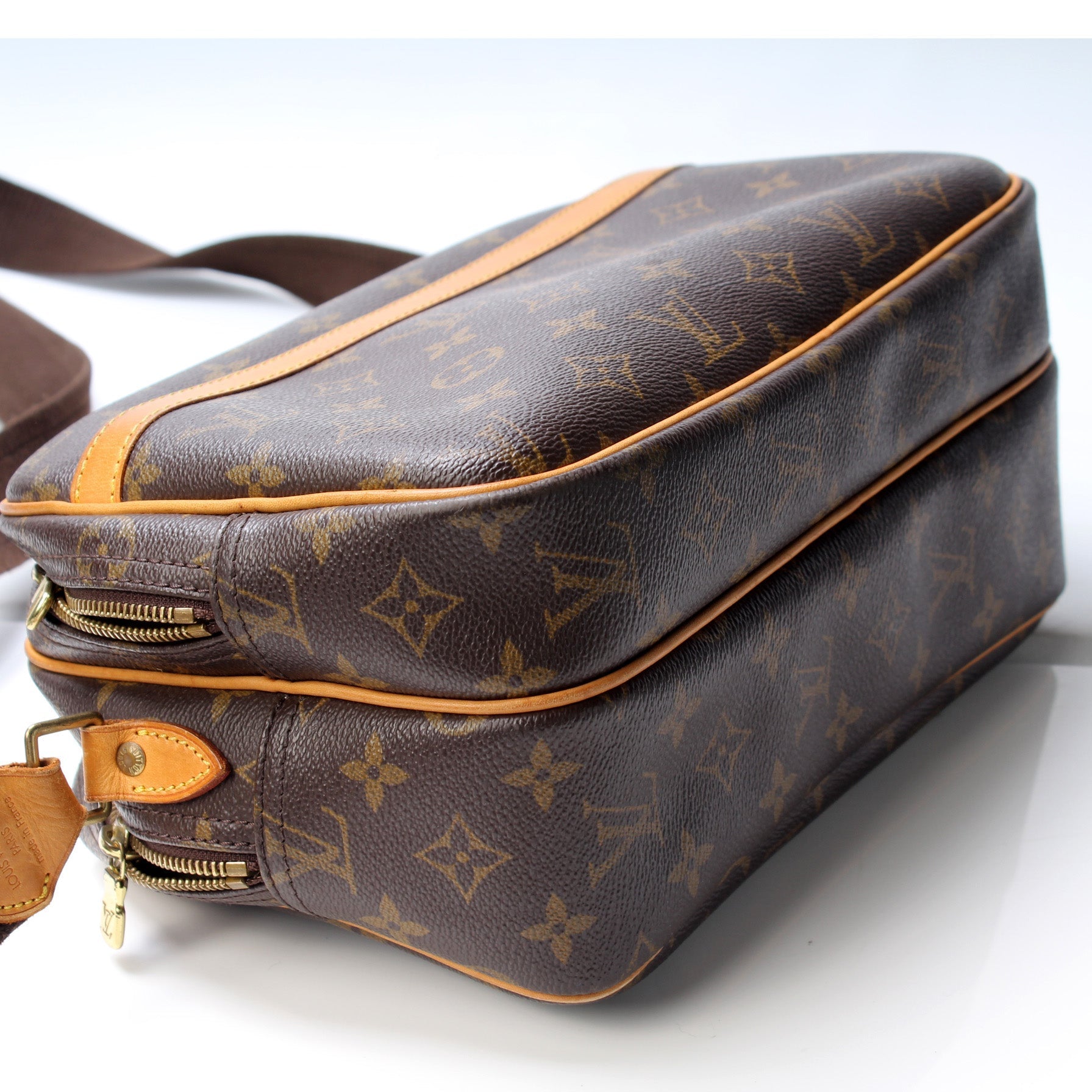 Louis Vuitton Reporter Monogram PM Handbag Monogram 4