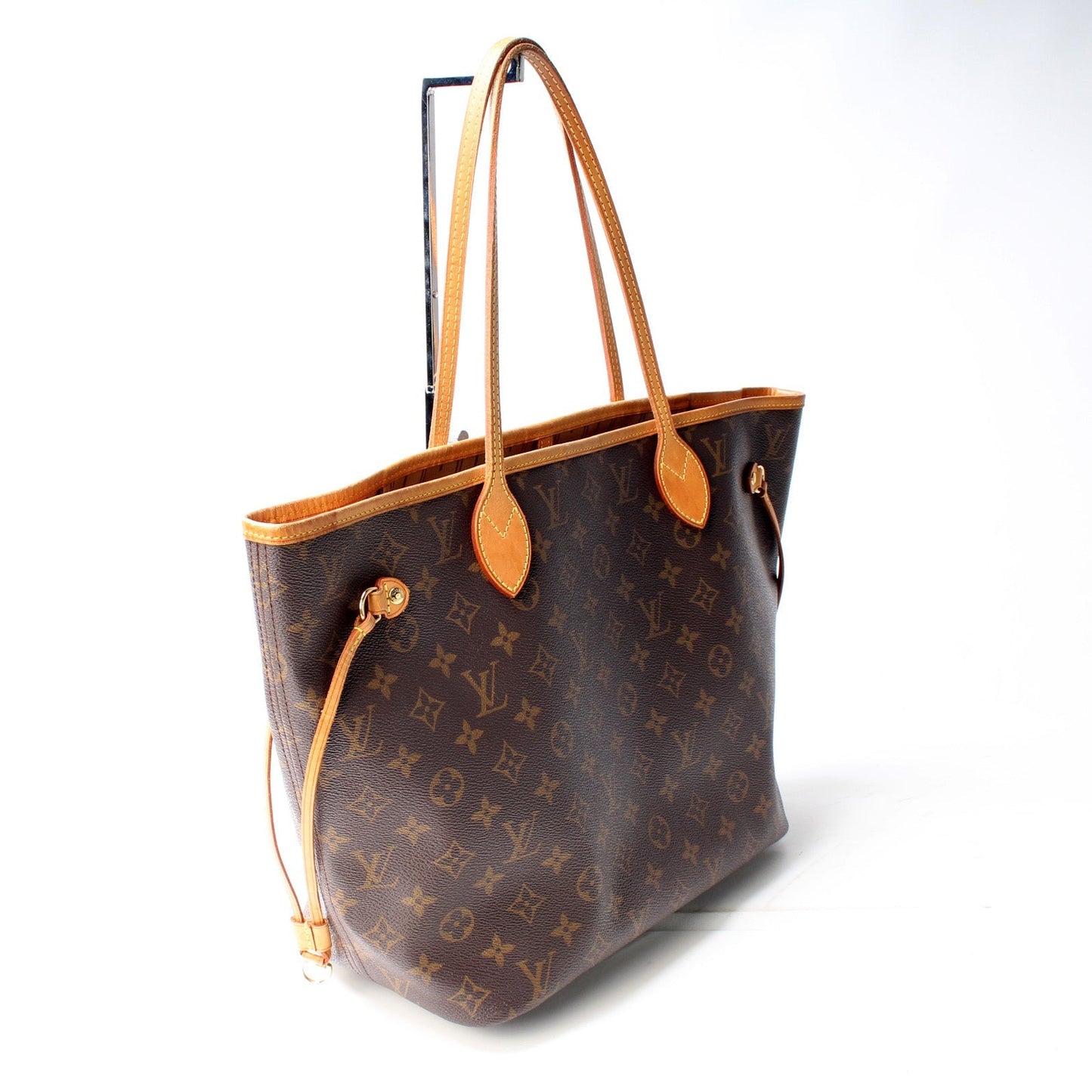 Louis Vuitton Neverfull MM Monogram Tote Bag Monogram 44