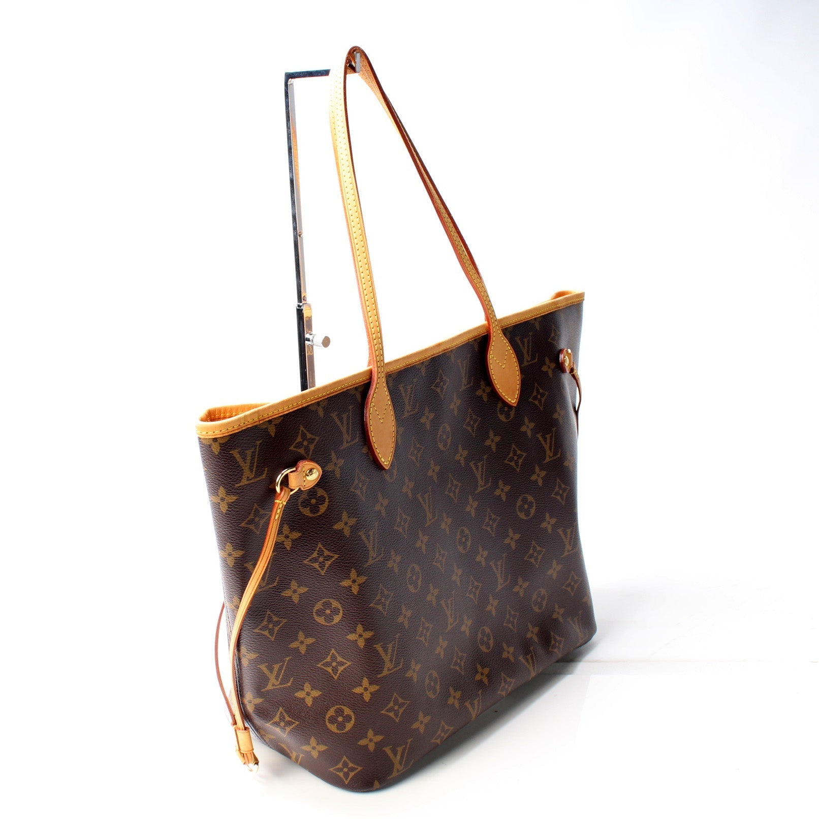 Louis Vuitton Neverfull MM Monogram Tote Bag Monogram 43