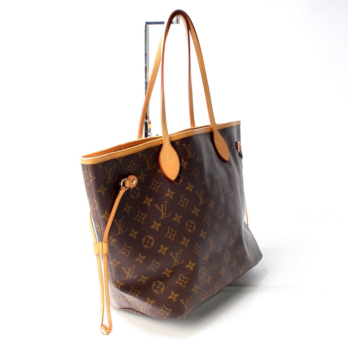 Louis Vuitton Neverfull MM Monogram Tote Bag Monogram 48