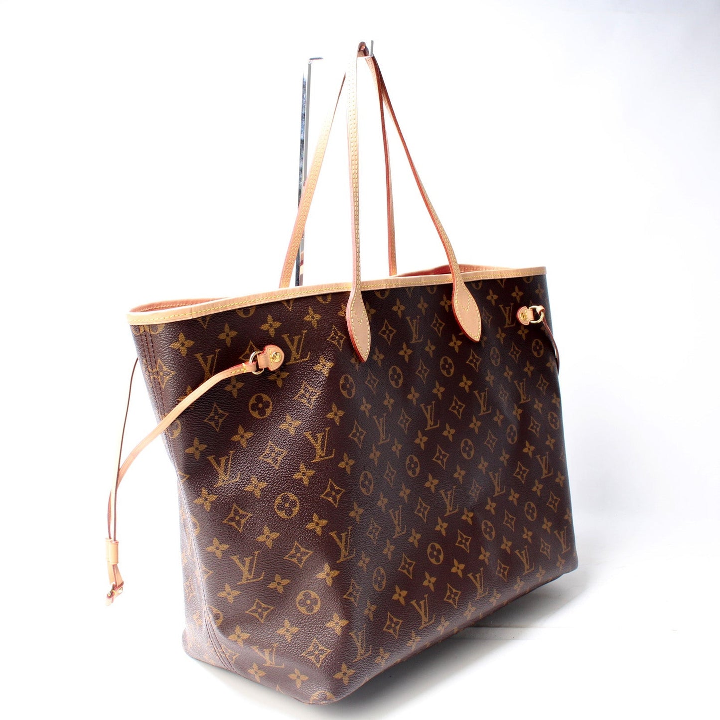 Louis Vuitton Neverfull GM Monogram Tote Bag