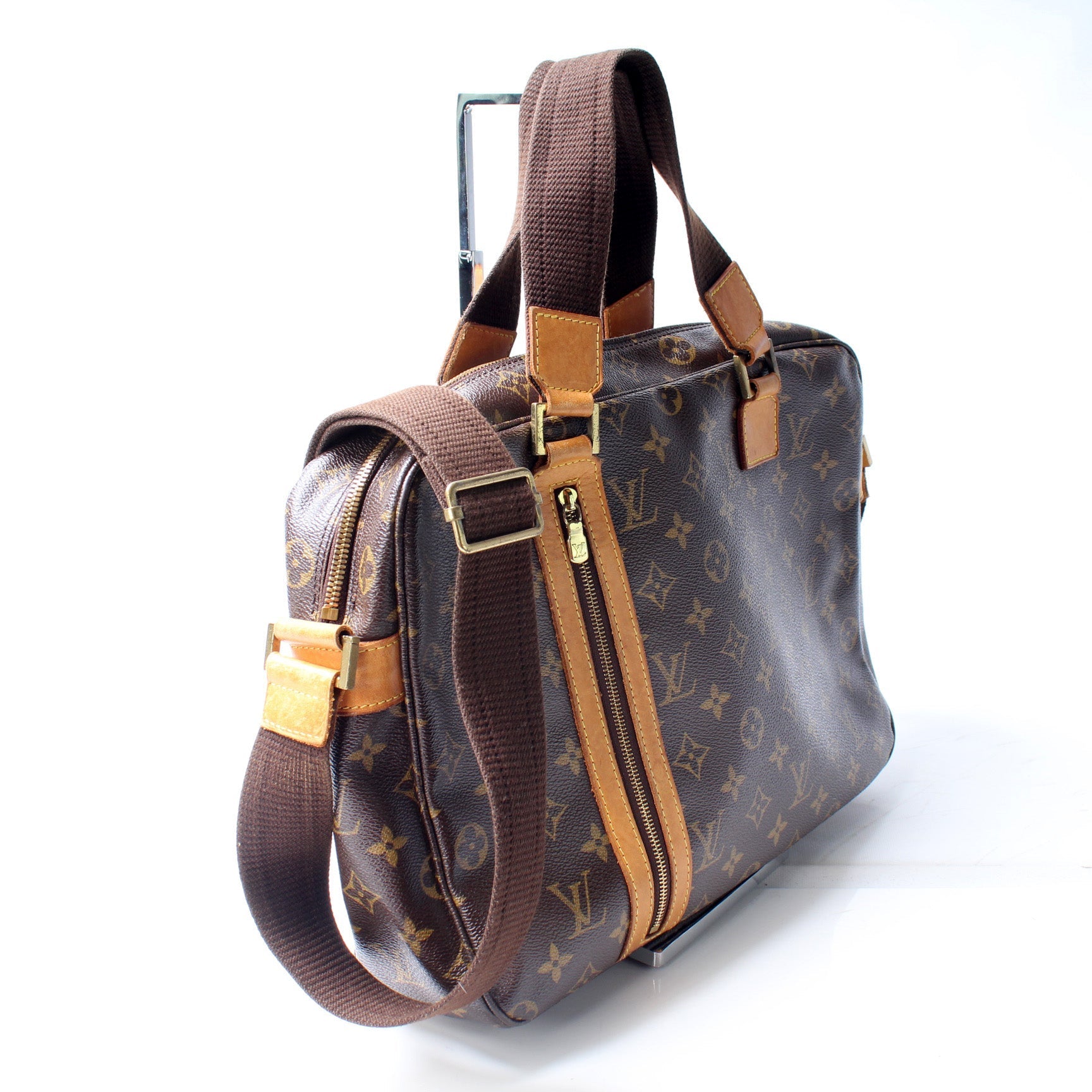 Louis Vuitton Sac Bosphore Messenger Monogram Crossbody Bag