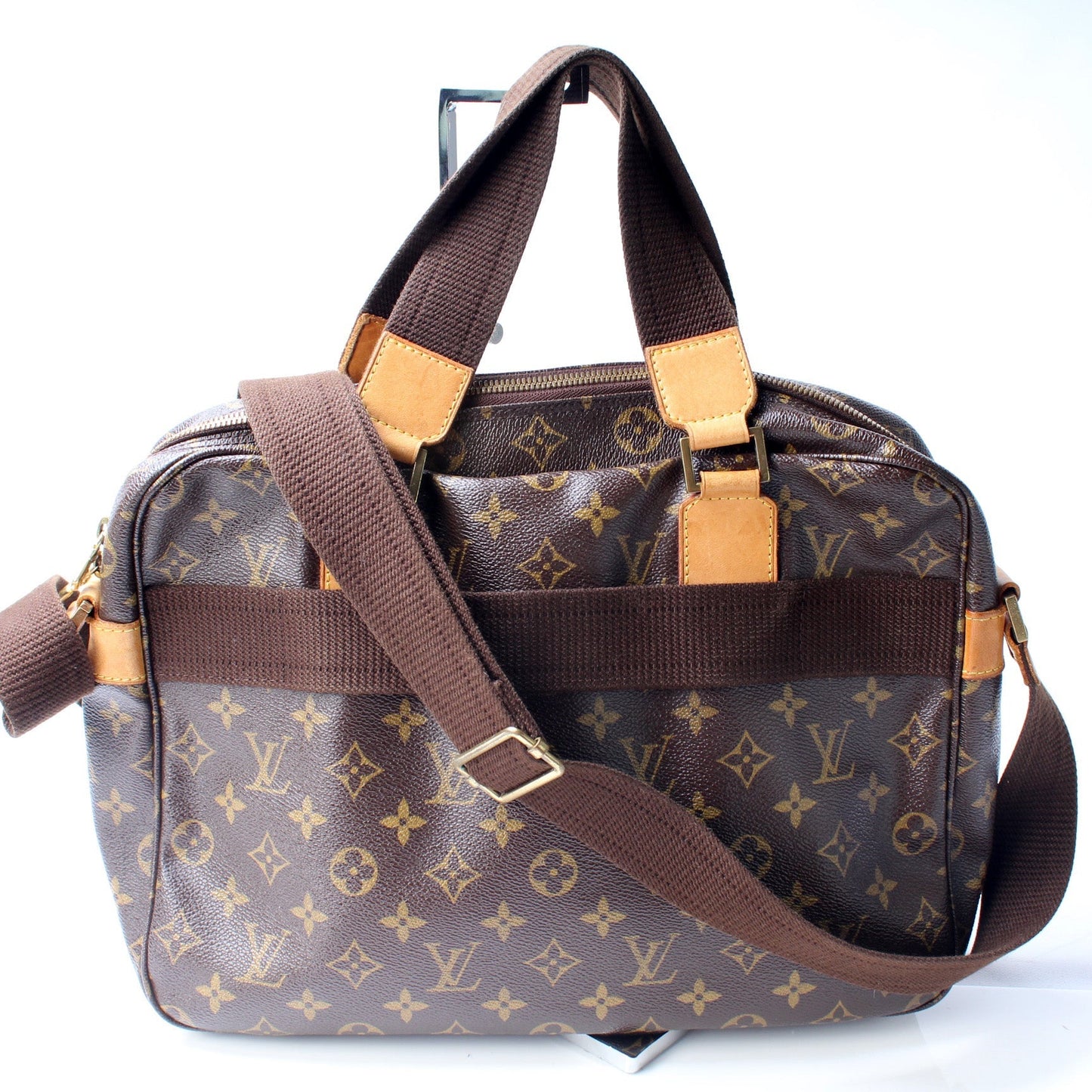 Louis Vuitton Sac Bosphore Messenger Monogram Crossbody Bag