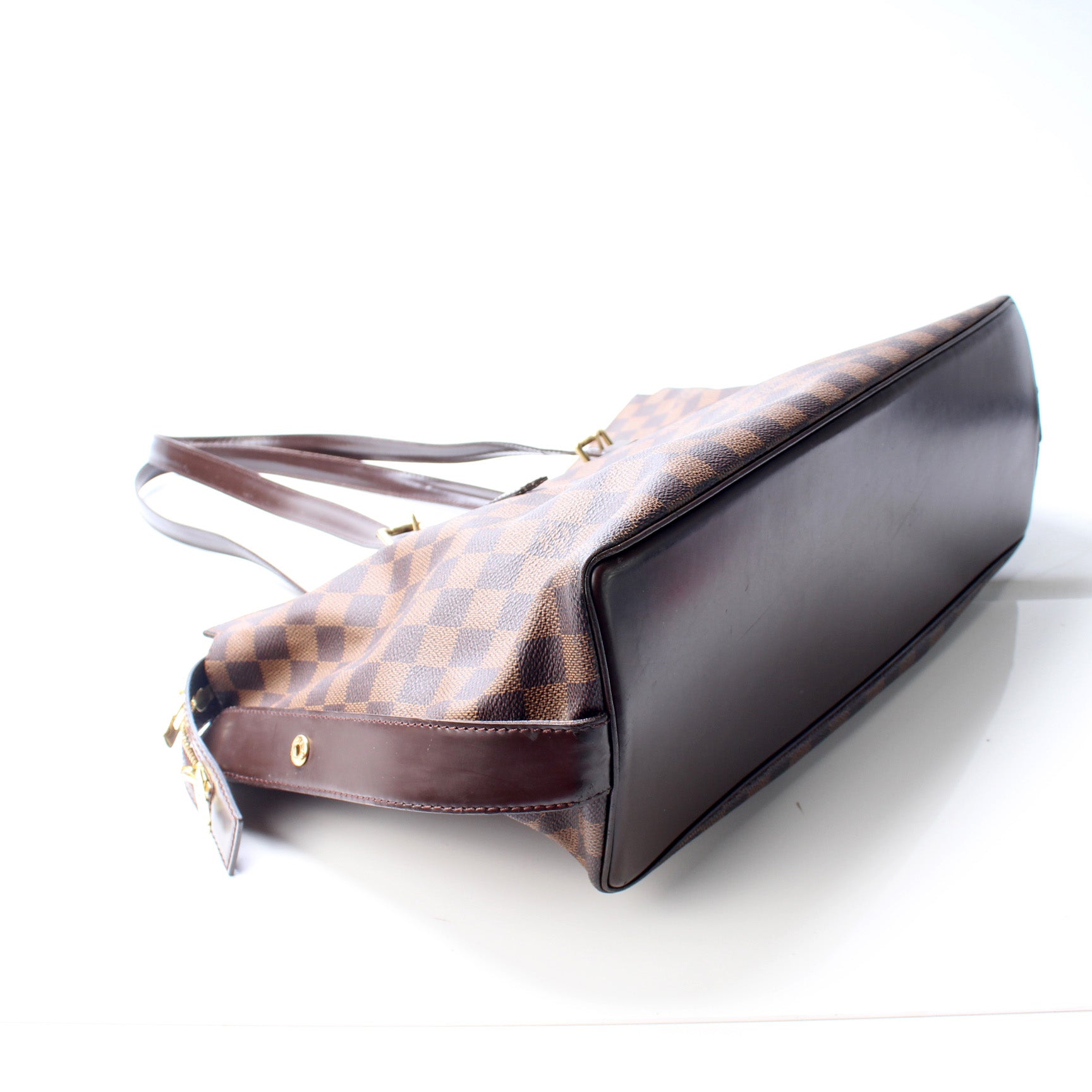 Louis Vuitton Chelsea Ebene Damier Handbag