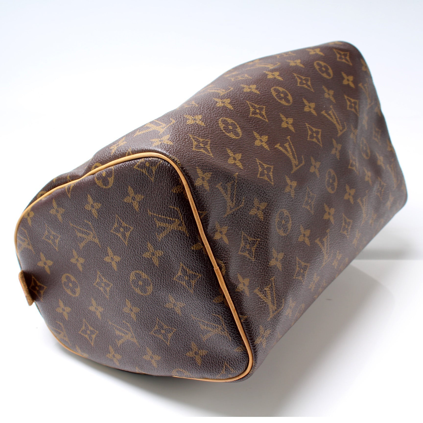 Louis Vuitton Speedy 30 Monogram Handbag 13