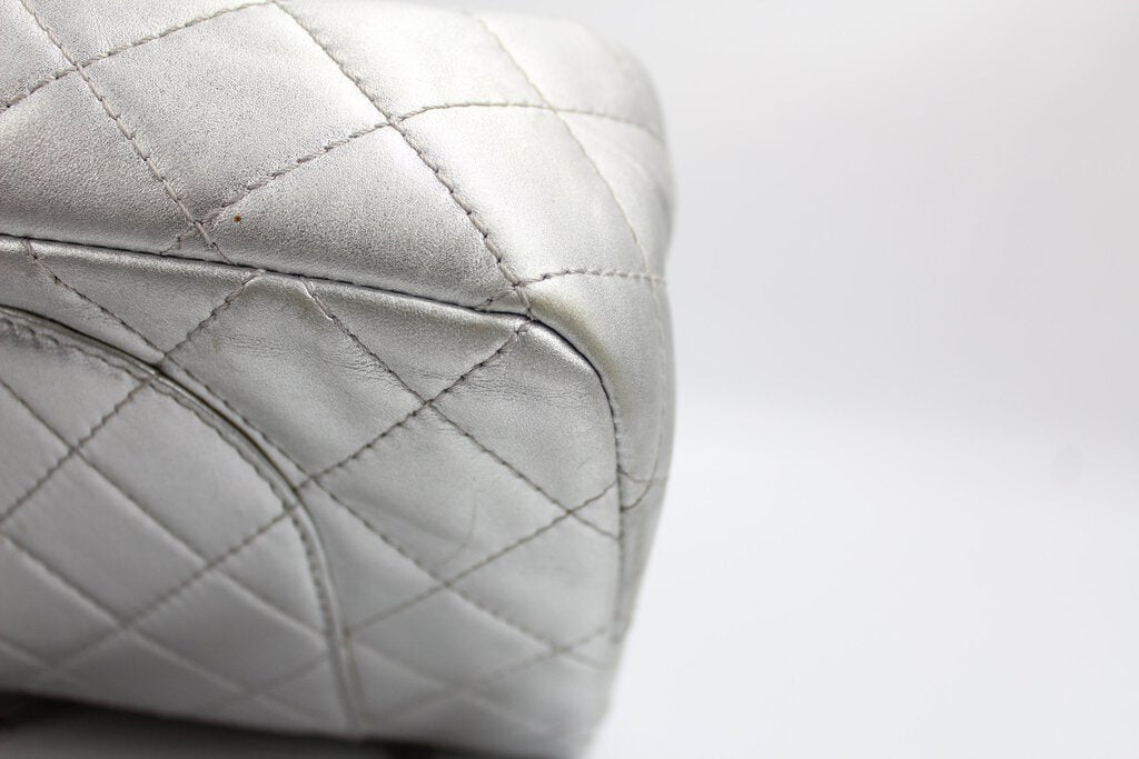 Chanel 2.55 227 Jumbo Classic flap 10-15M Silver Handbag