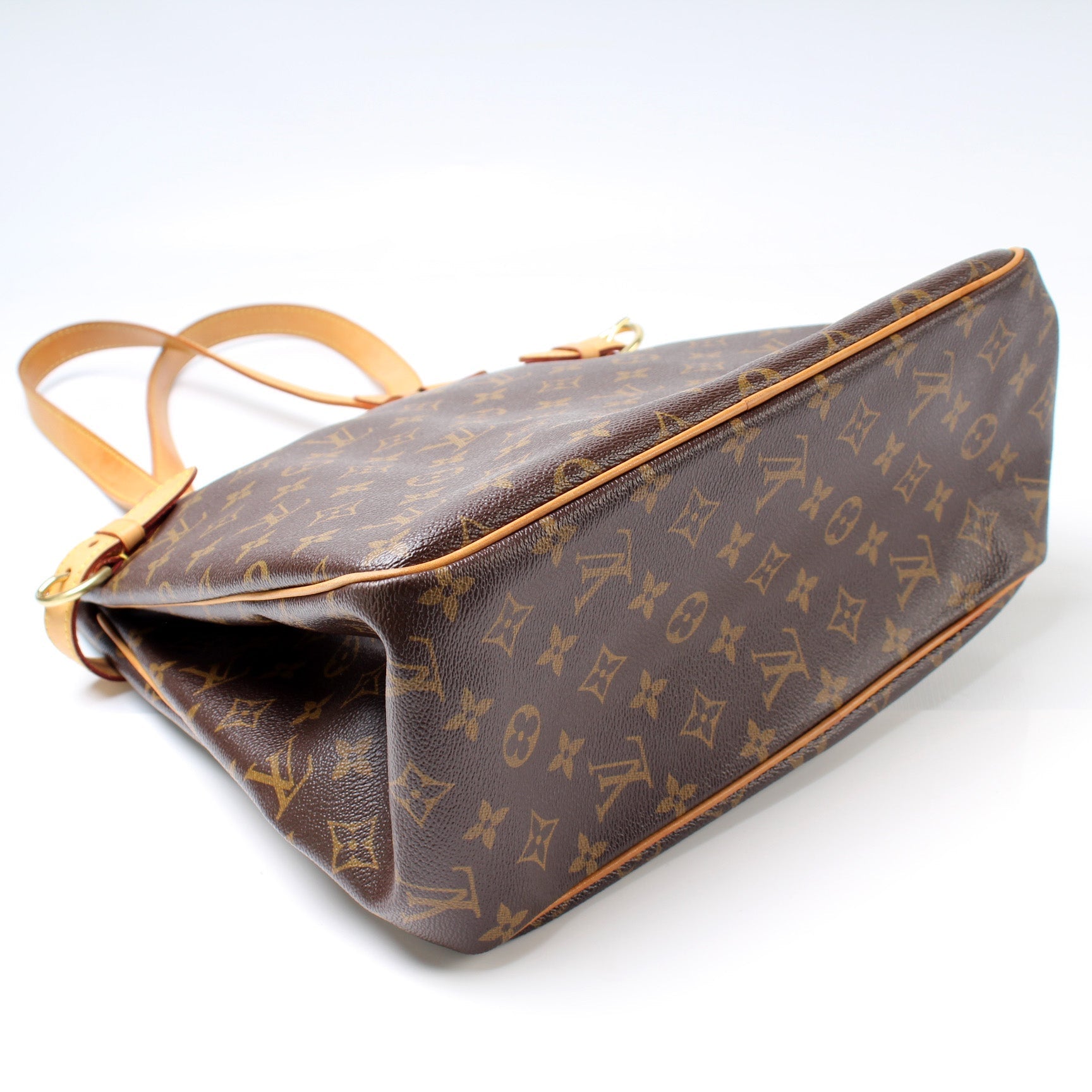 Louis Vuitton Batignolles Vertical Monogram Handbag Monogram 20