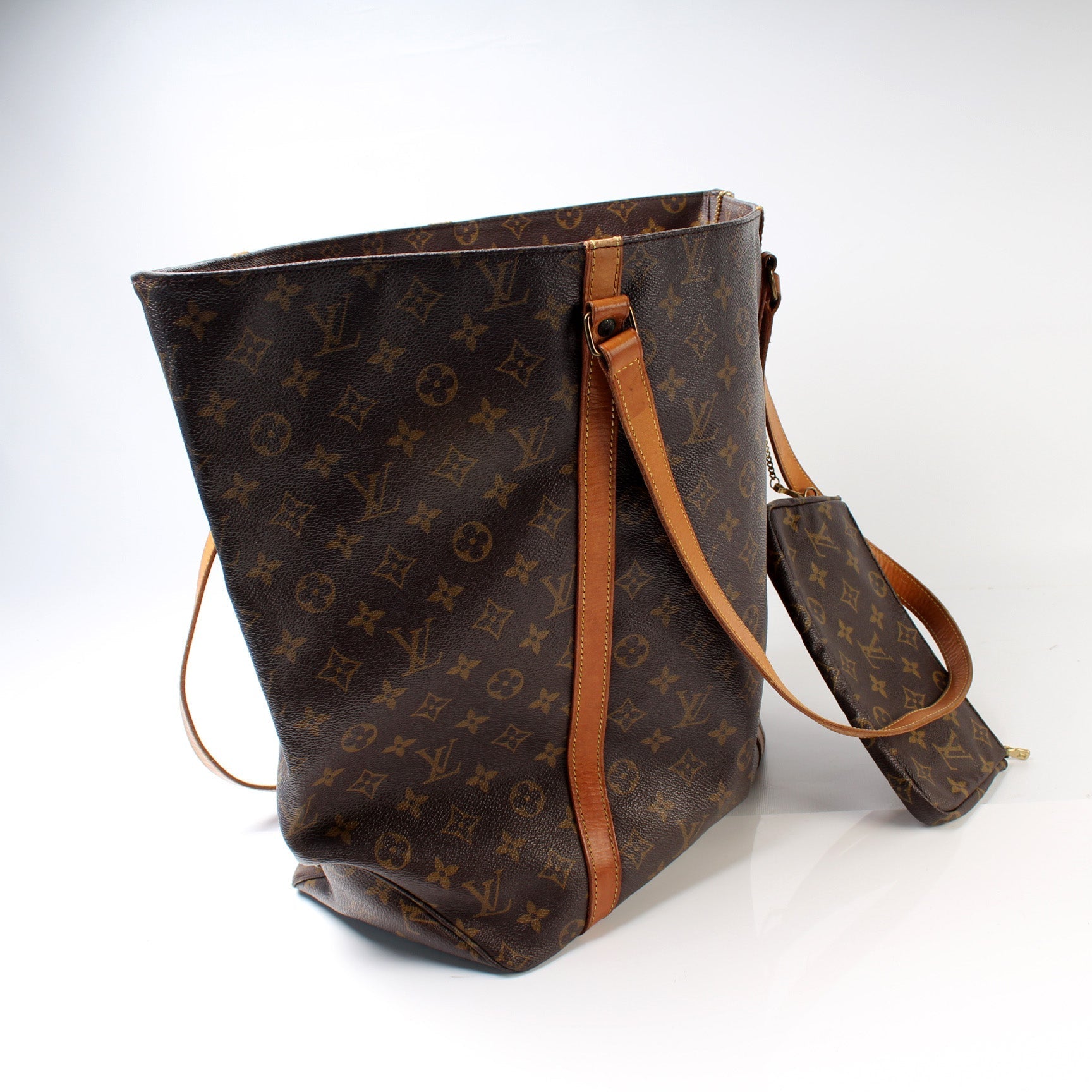 Louis Vuitton Sac Shopping 60 Monogram GM Handbag
