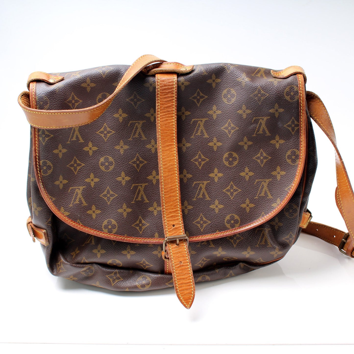Louis Vuitton Saumur 35 Monogram Handbag