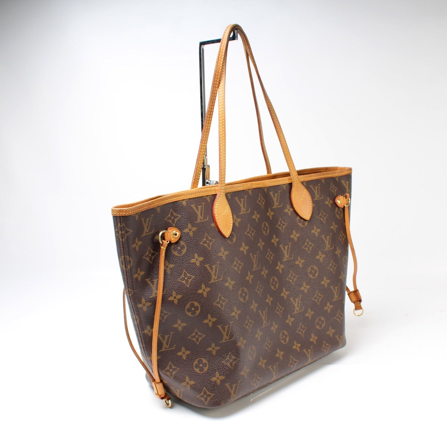 Louis Vuitton Neverfull MM Monogram Tote Bag Monogram 64