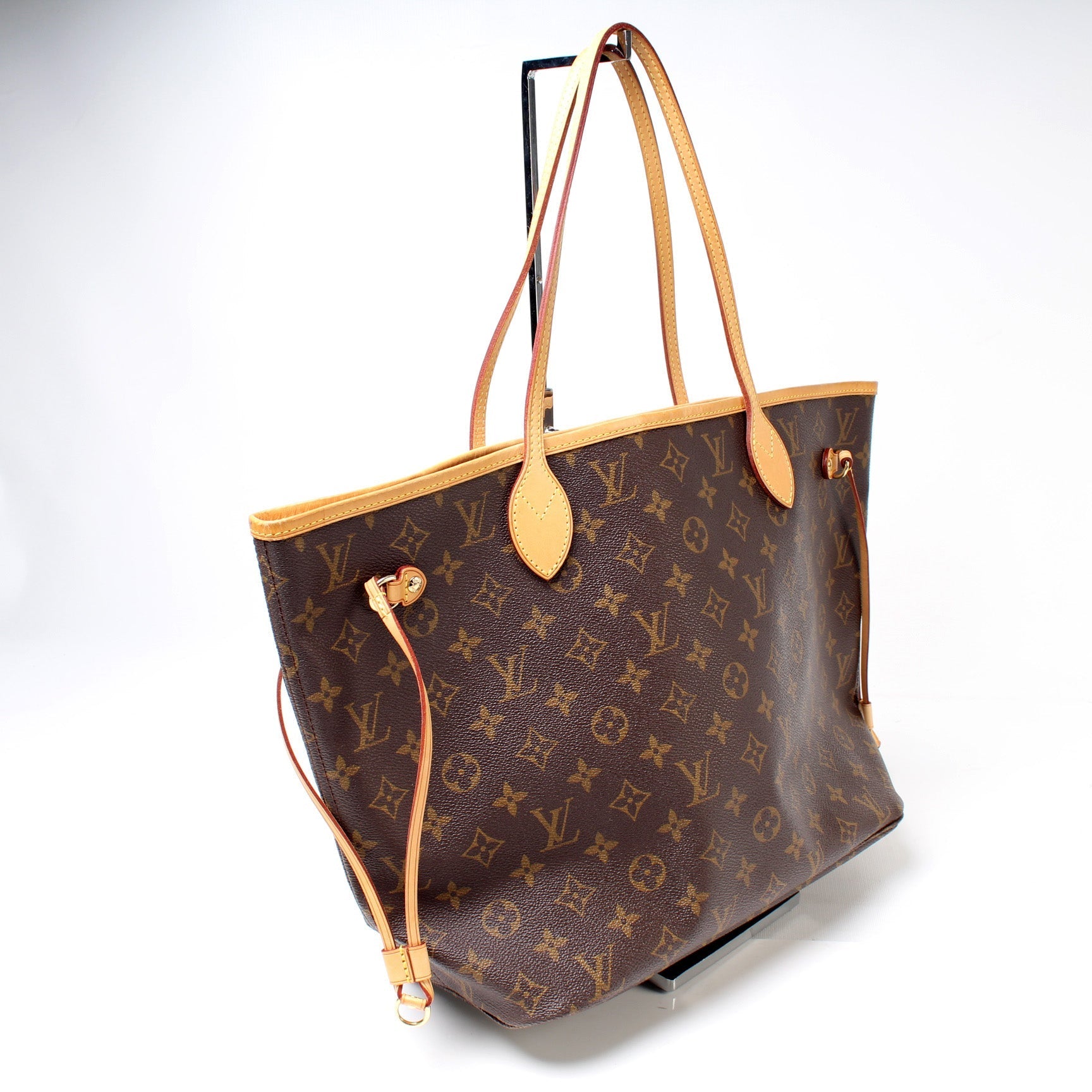 Louis Vuitton Neverfull MM Monogram Tote Bag Monogram 65