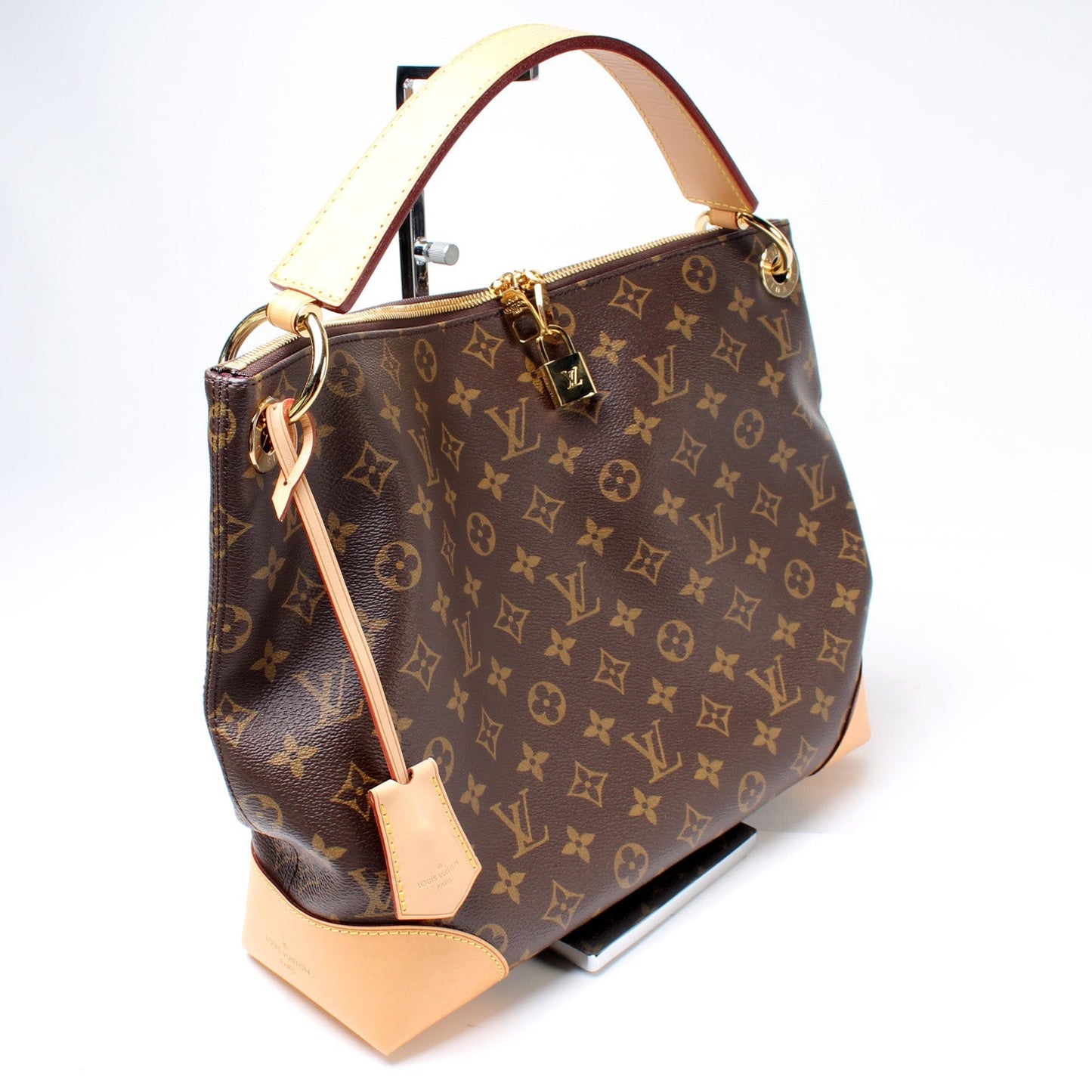 Louis Vuitton Berri PM Monogram Handbag Monogram 2