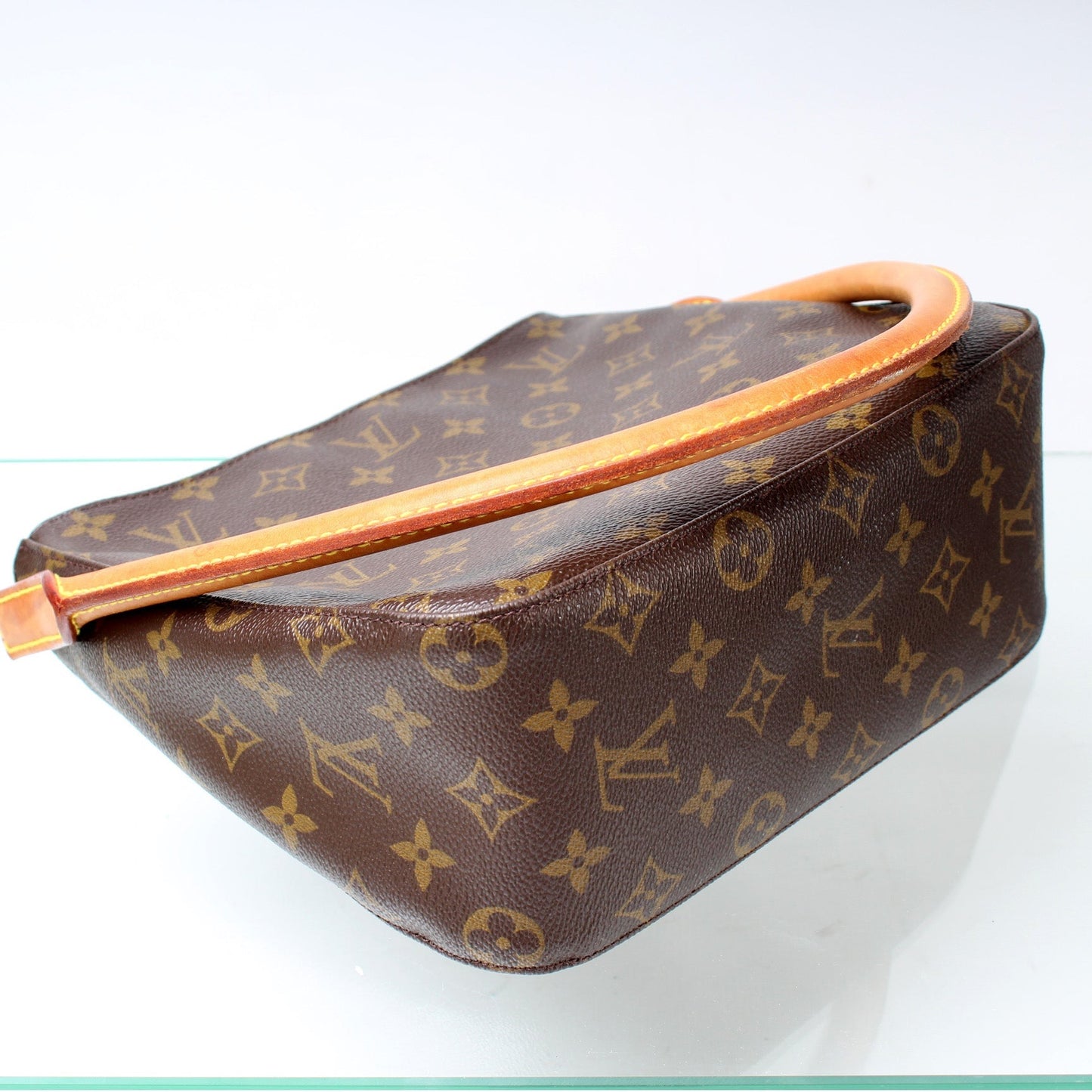 Louis Vuitton Lopping MM Monogram Handbag