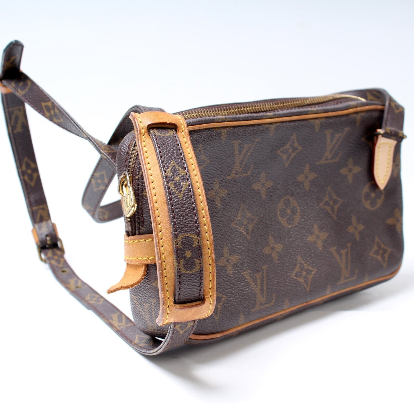 Louis Vuitton Pochette Marly Bandouliere Monogram Clutch Bag Monogram 10