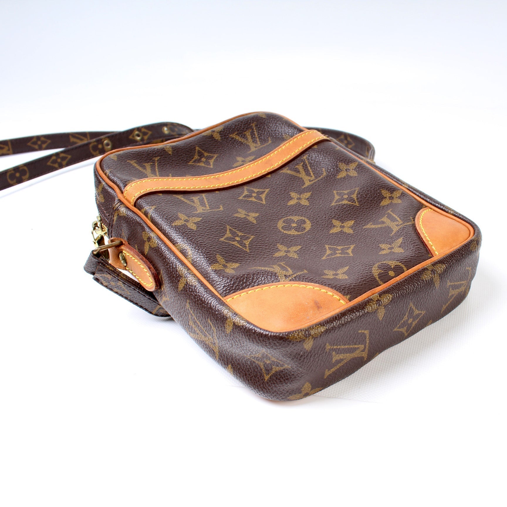 Louis Vuitton Danube Monogram Handbag Monogram 17