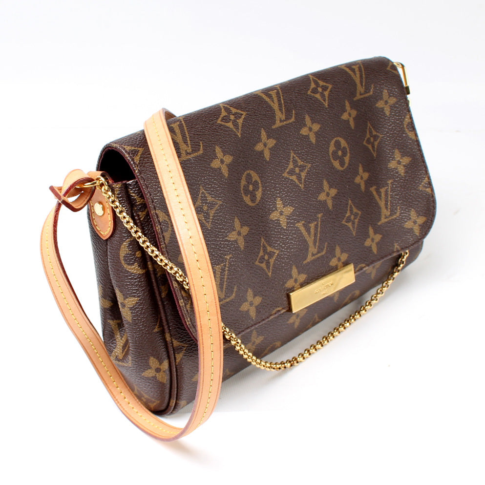 Louis Vuitton Favorite MM Monogram Handbag Monogram 28