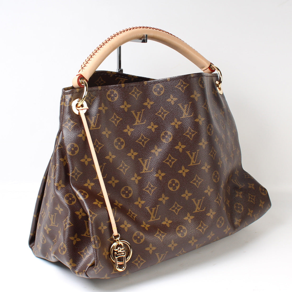 Louis Vuitton Artsy MM Monogram Handbag Monogram 46