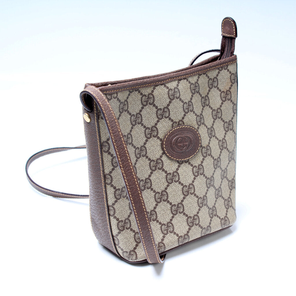 Gucci 007-89- GG Supr Mini Bucket Bag
