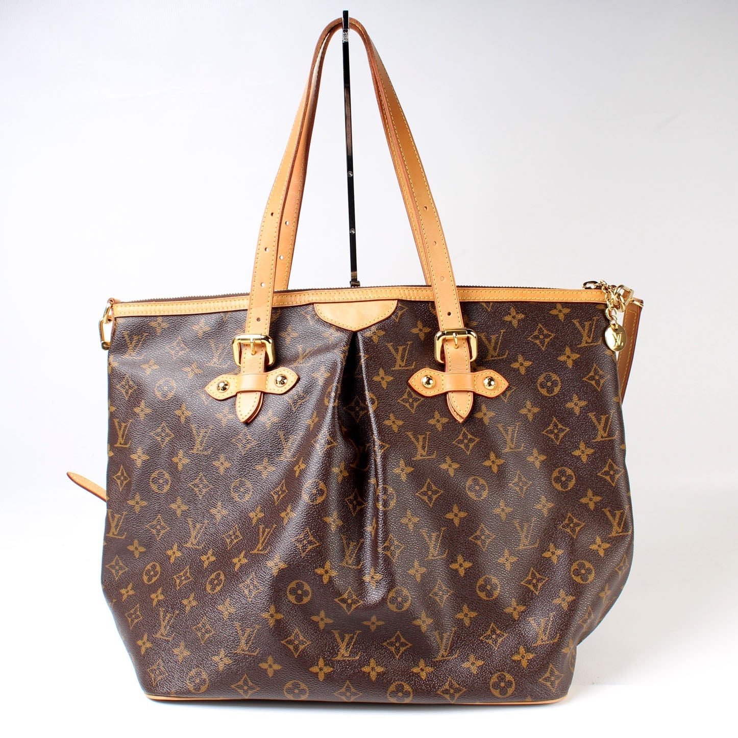 Louis Vuitton Palermo GM Monogram Handbag Monogram 9
