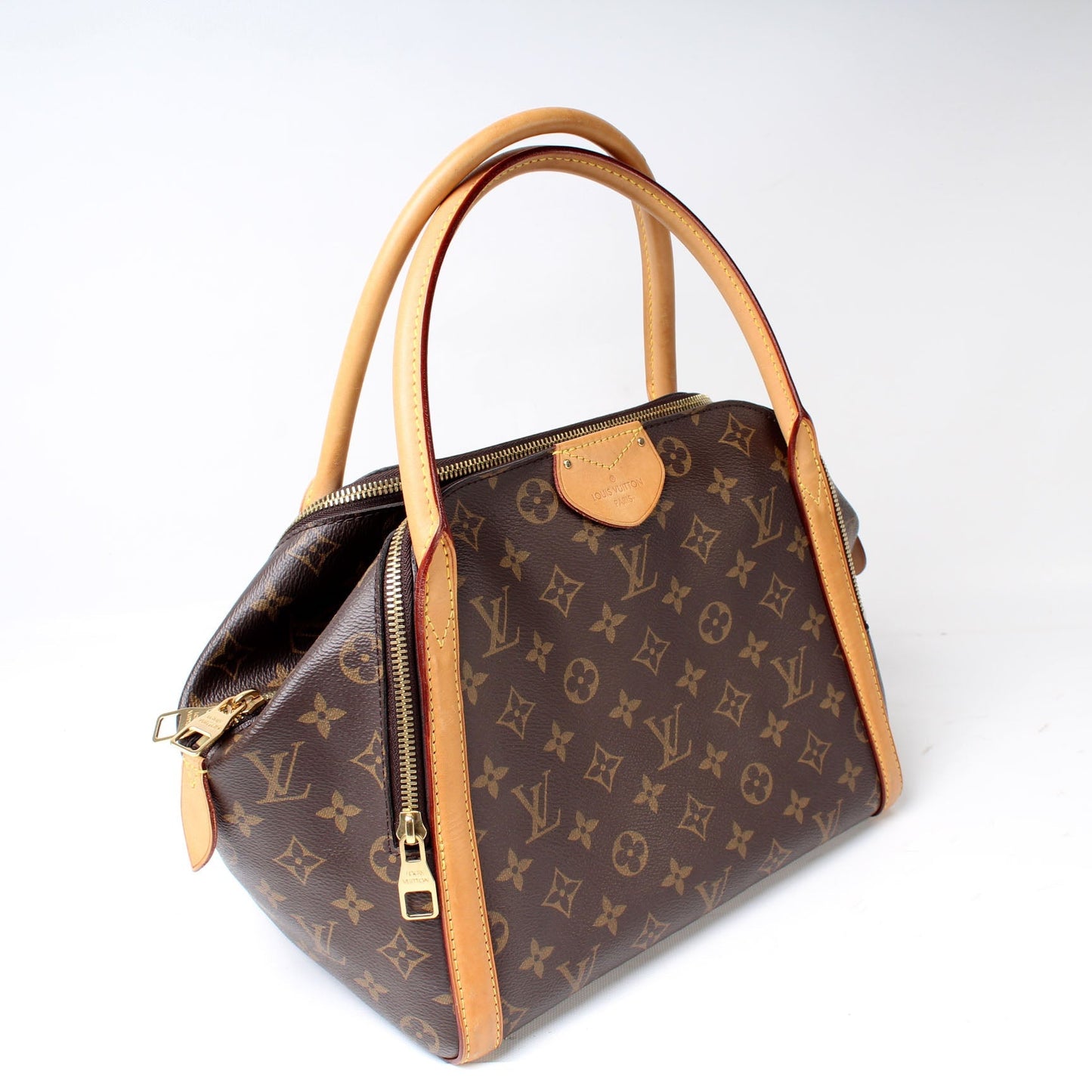 Louis Vuitton Marais MM Monogram Handbag