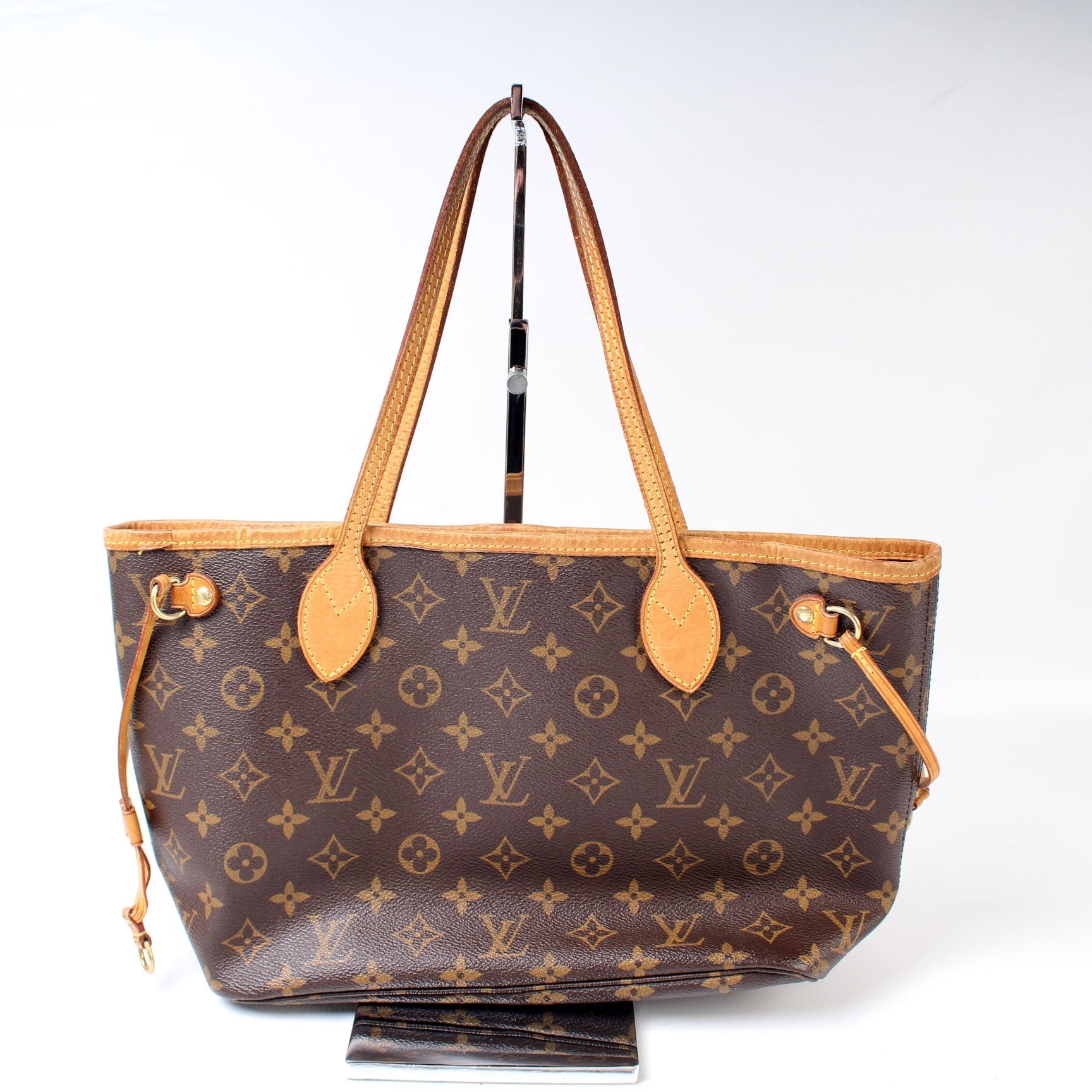 Louis Vuitton Neverfull PM Monogram Tote Bag Monogram 1