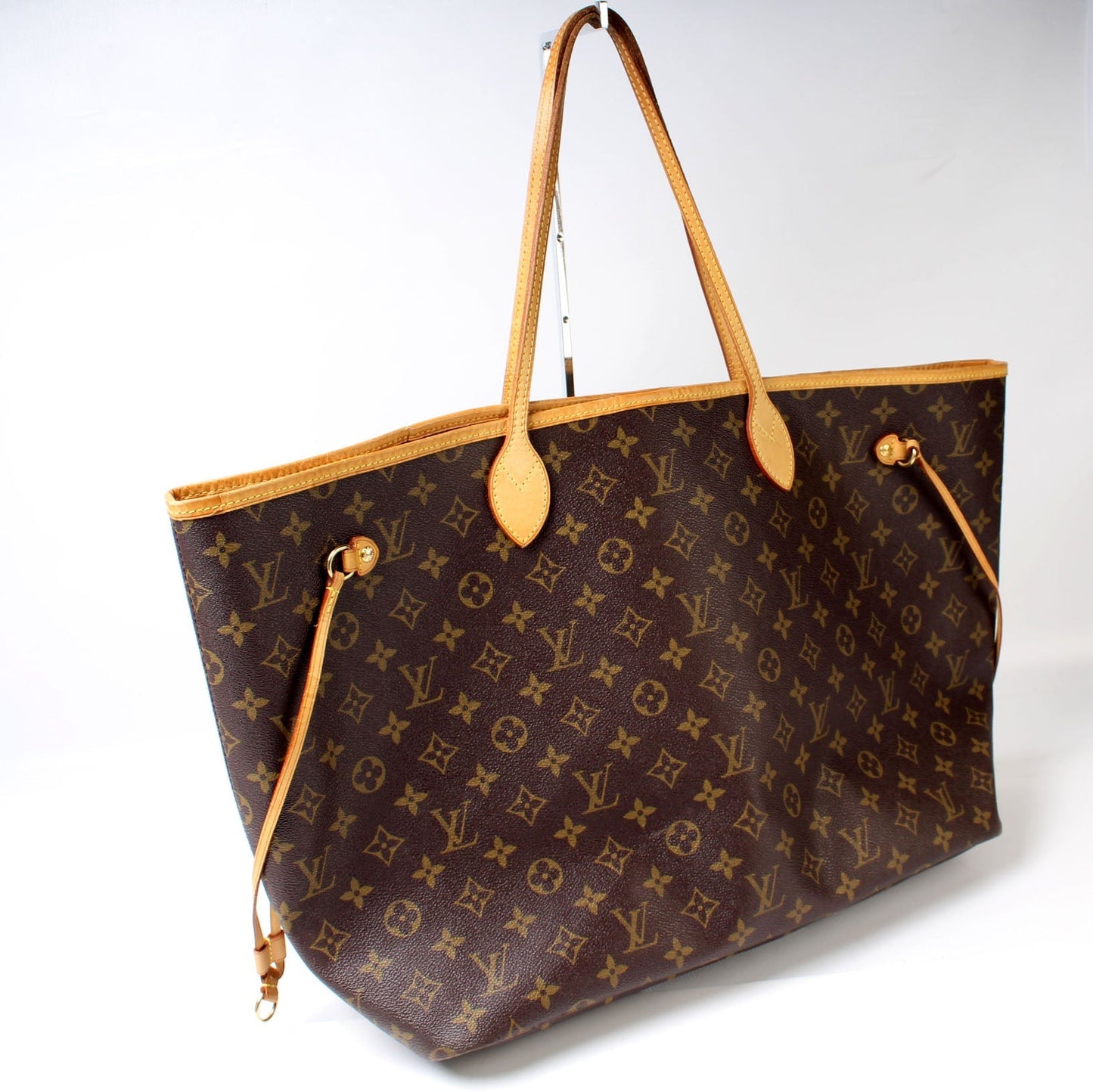 Louis Vuitton Neverfull GM Monogram Tote Bag Monogram 23