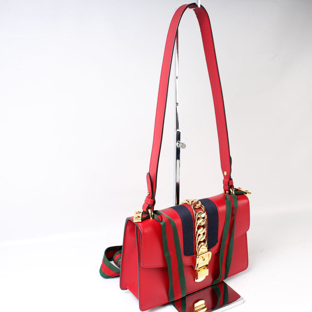 Gucci Sylvie Small Shoulder Bag Small 2